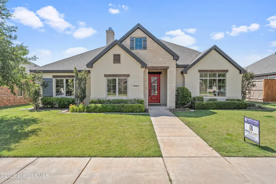 623 N 9th Street, Wolfforth, TX 79382 - #2