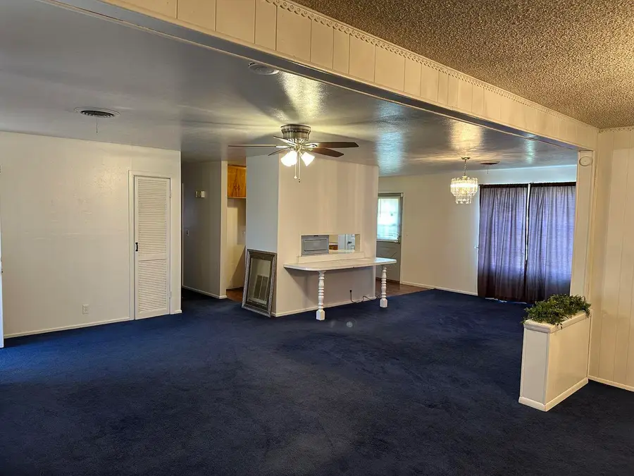 2807 Lexington Street, Plainview, TX 79072 - #2