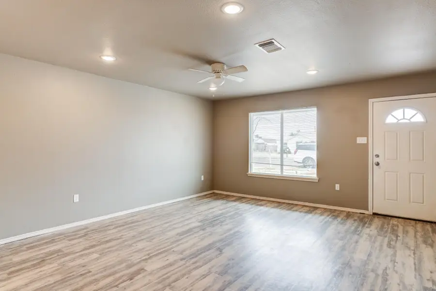 2832 E 7th Street, Lubbock, TX 79403 - #3