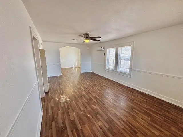 420 W Lynn Street, Slaton, TX 79364 - #3