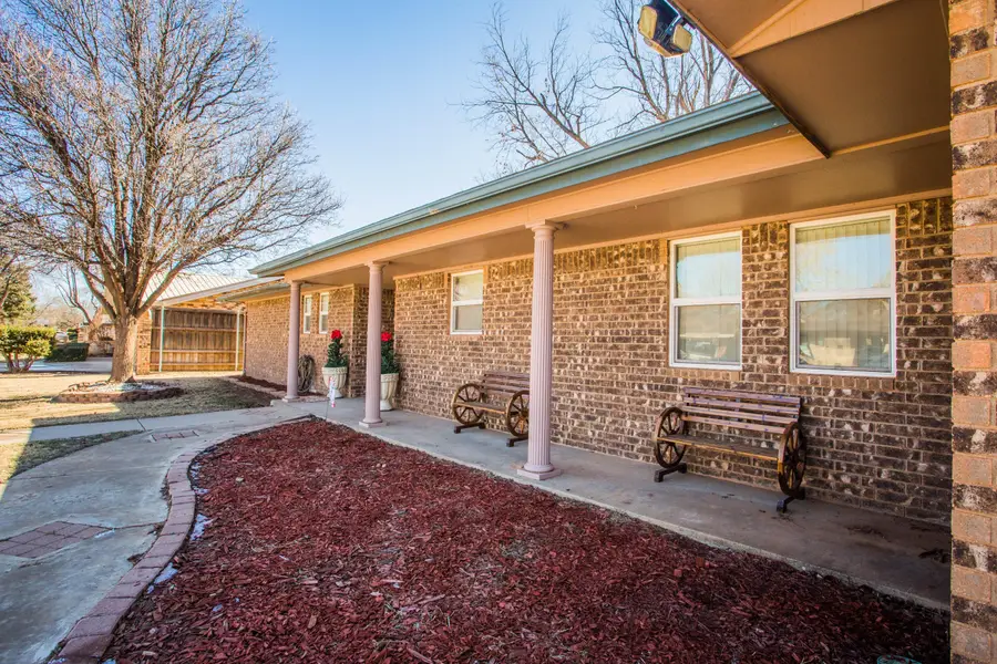 108 E 26th Street, Littlefield, TX 79339 - #3