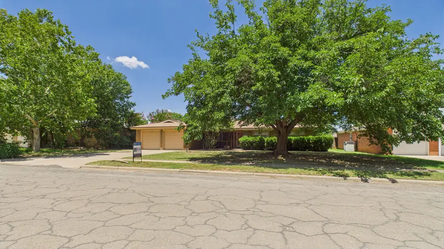 3022 67th Street, Lubbock, TX 79413 - #2