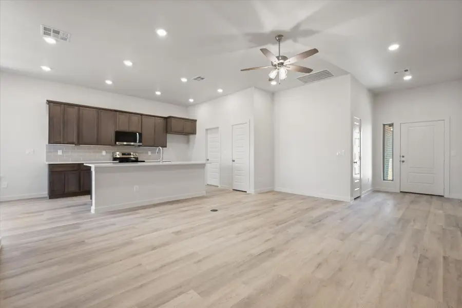 2417 Bryan Avenue, Wolfforth, TX 79382 - #3