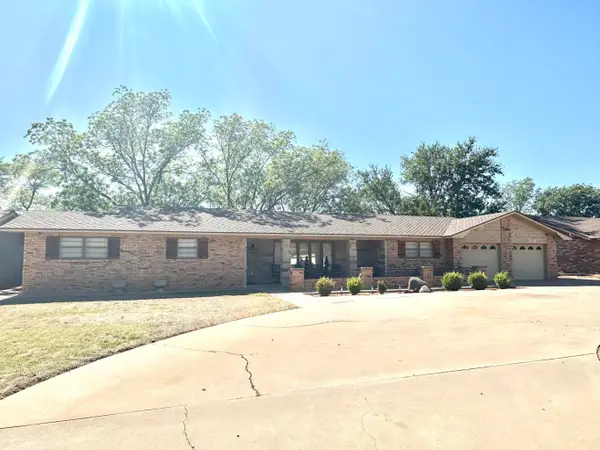 1305 Itasca Street, Plainview, TX 79072