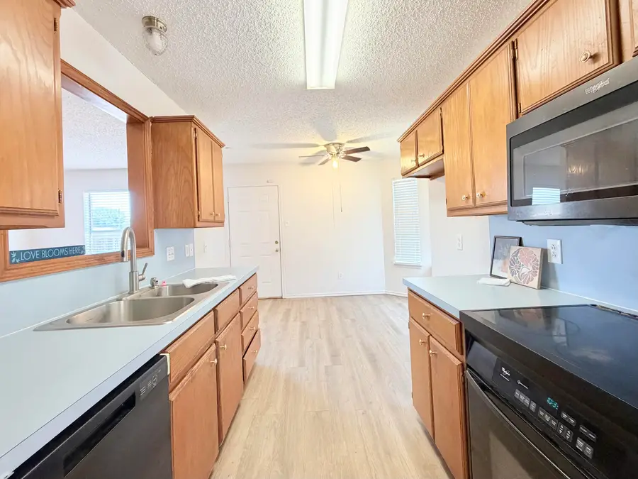 1102 81st Street, Lubbock, TX 79423 - #3