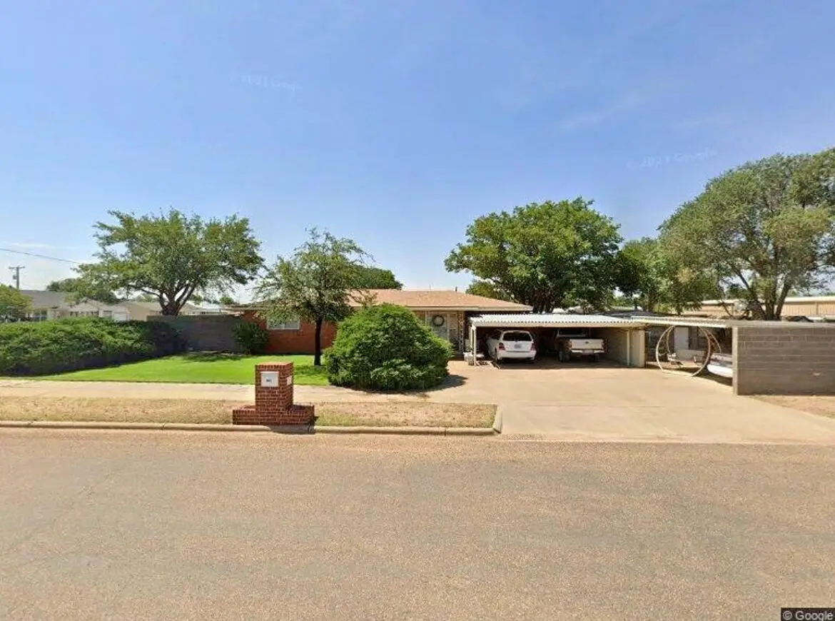 1010 10th Street, Shallowater, TX 79363 - #1