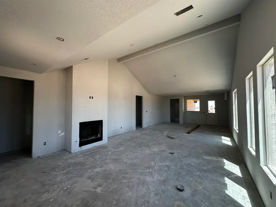 1202 Farmhouse Avenue, Wolfforth, TX 79382 - #3