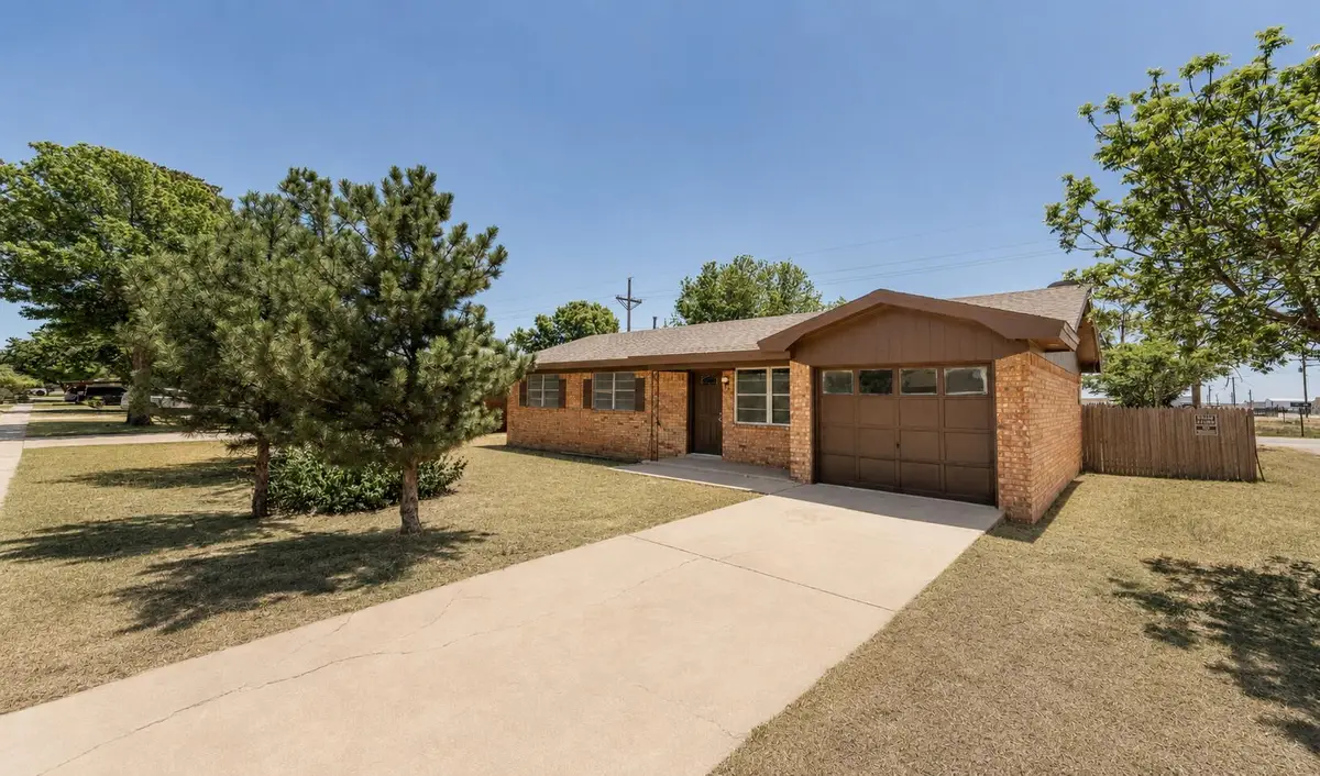 845 9th Street, Wolfforth, TX 79382 - #1