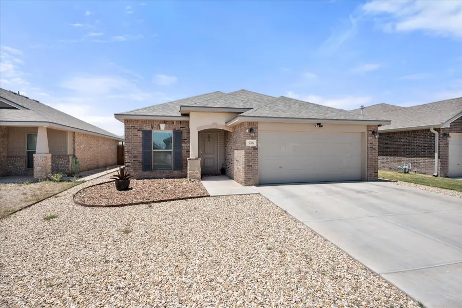 3716 Oakridge Avenue, Lubbock, TX 79407 - #3