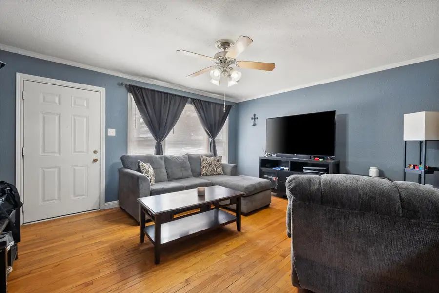 5006 42nd Street, Lubbock, TX 79414 - #2