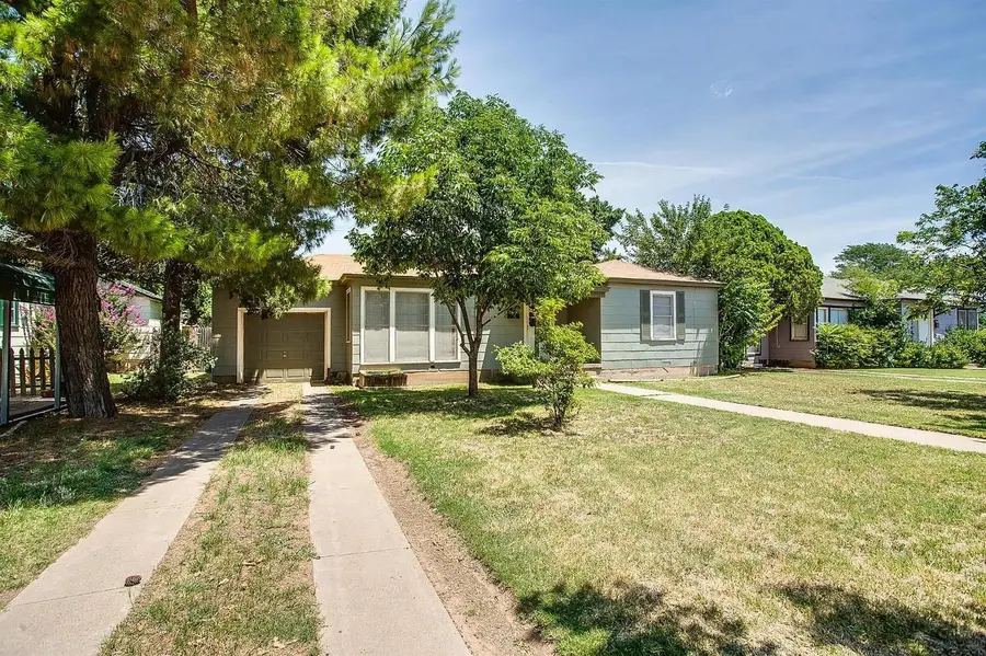 2708 33rd Street, Lubbock, TX 79410 - #3