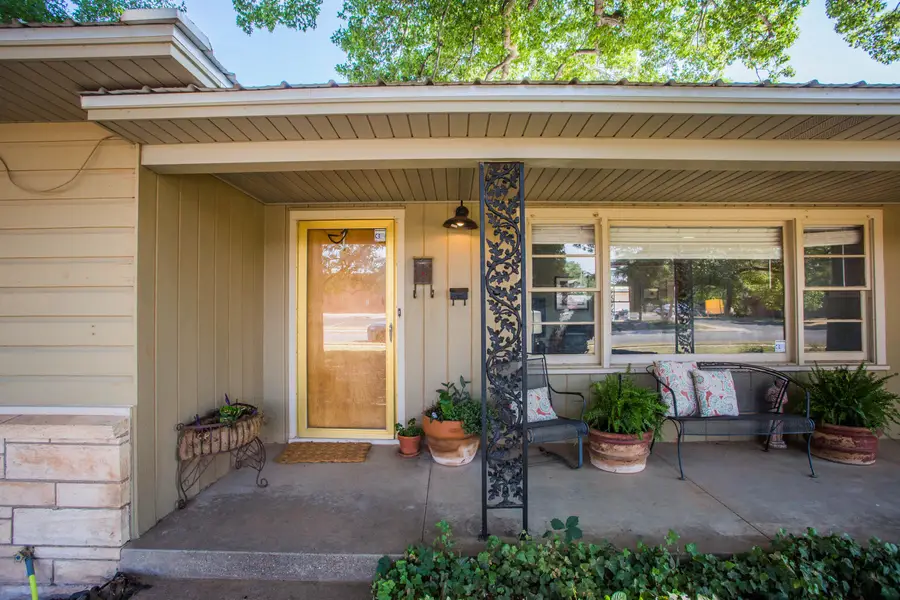 3613 24th Street, Lubbock, TX 79410 - #3