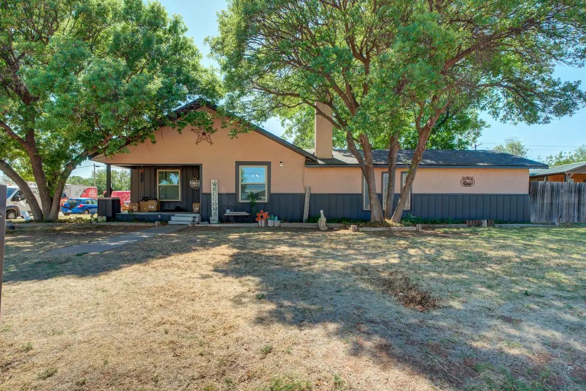 2101 Avenue J, Tahoka, TX 79373 - #1