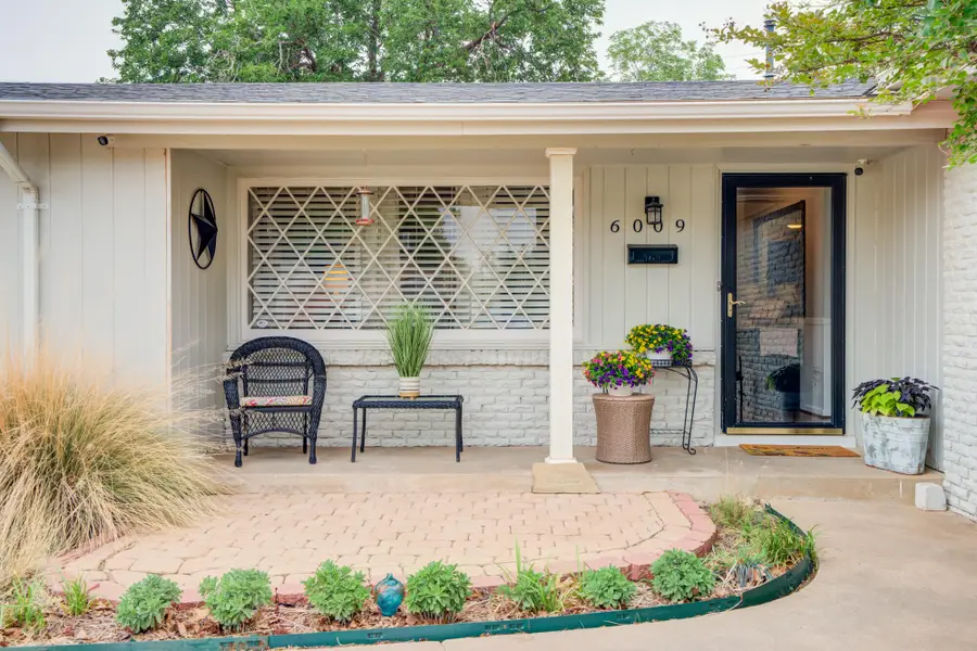 6009 Vernon Avenue, Lubbock, TX 79412 - #3
