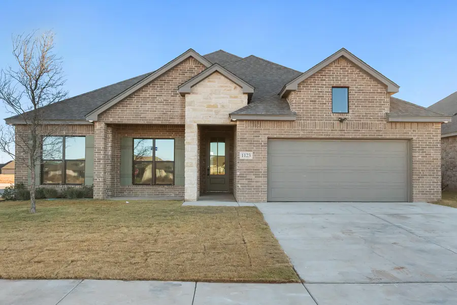 1123 N 6th Street, Wolfforth, TX 79382 - #2