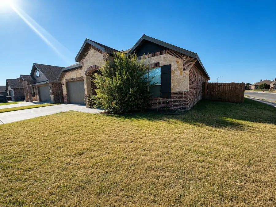 2327 104th Street, Lubbock, TX 79423 - #3