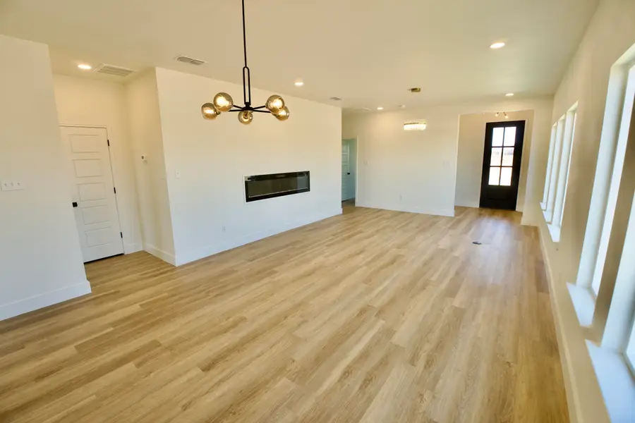 7013 18th Place, Lubbock, TX 79416 - #3