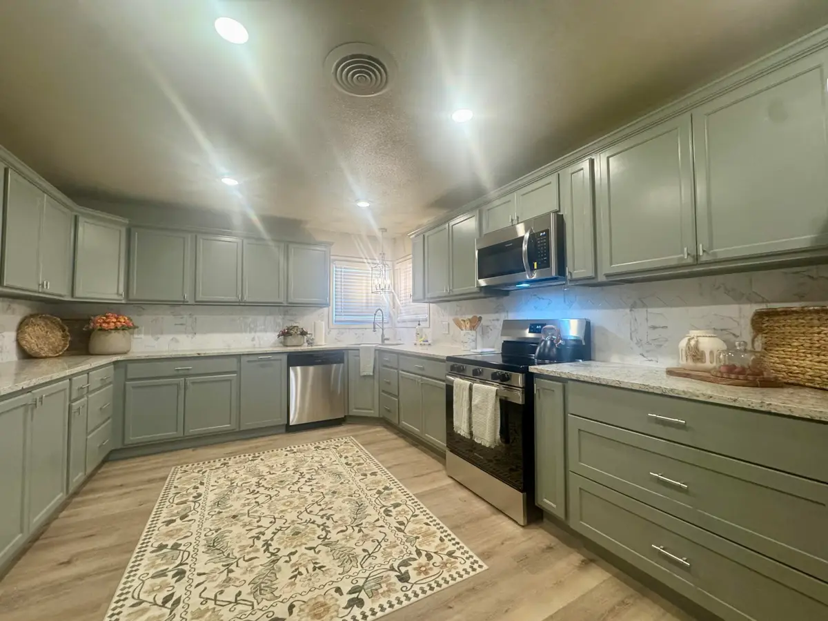 2405 N 3rd Street, Tahoka, TX 79373 - #1