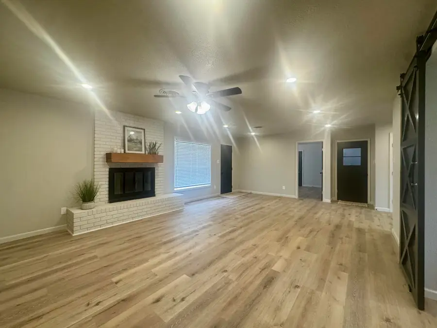 2405 N 3rd Street, Tahoka, TX 79373 - #3