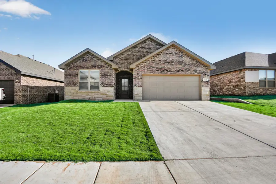 604 E 13th Street, Wolfforth, TX 79382 - #2