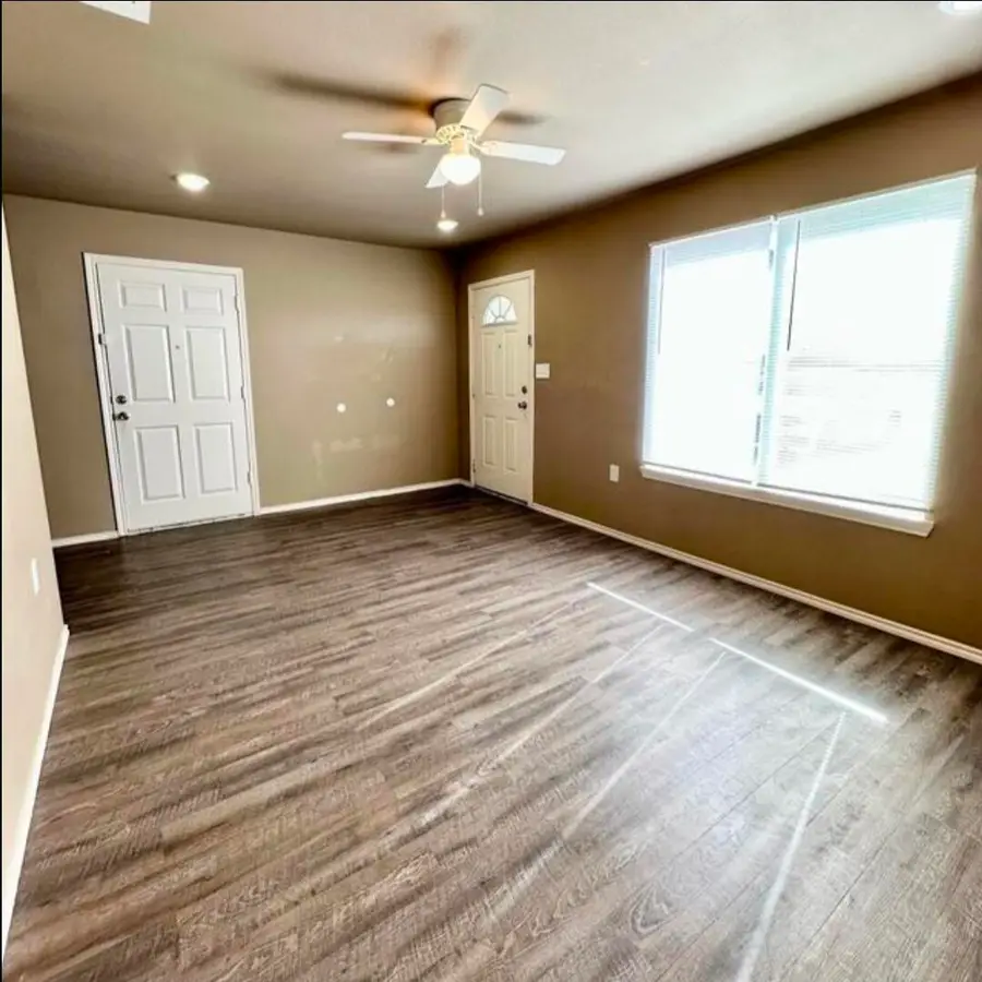 1319 E 16th Street, Lubbock, TX 79403 - #3