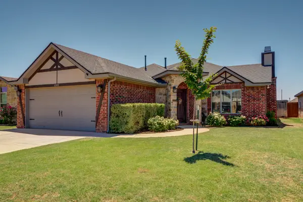 2305 102nd Street, Lubbock, TX 79423