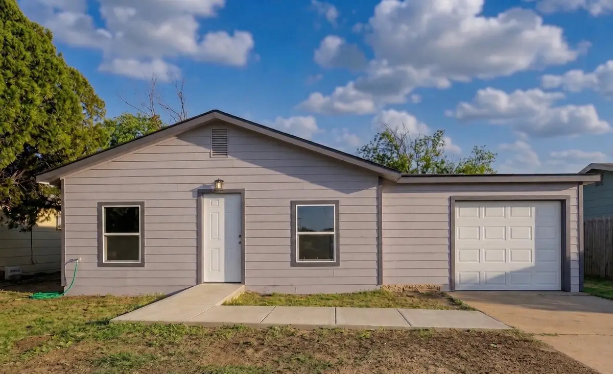 607 Zenith Avenue, Lubbock, TX 79403 - #1