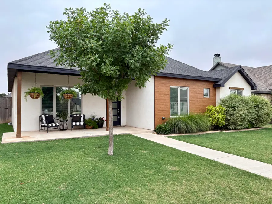1314 Camelot Avenue, Wolfforth, TX 79382 - #2