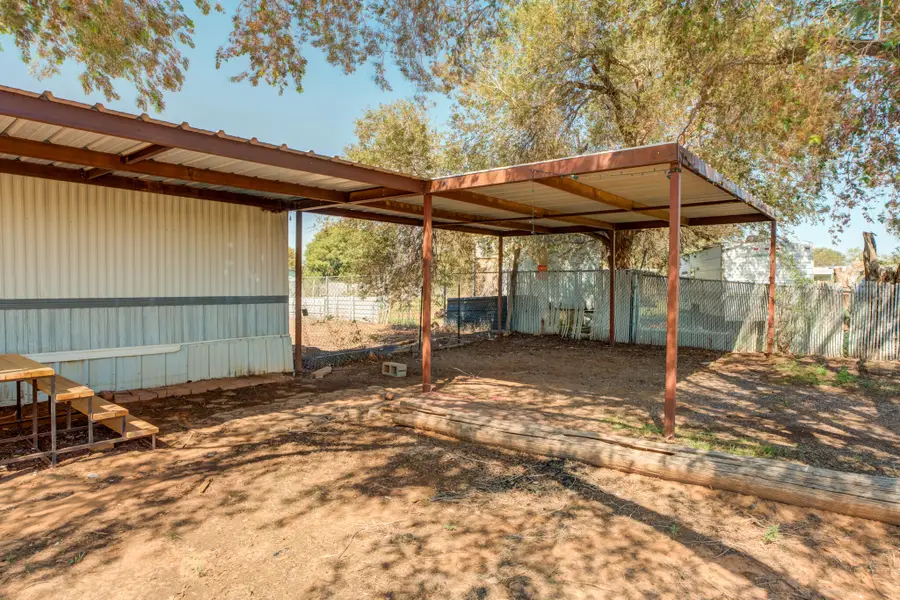 9417 N Dixon Avenue, Lubbock, TX 79415 - #2