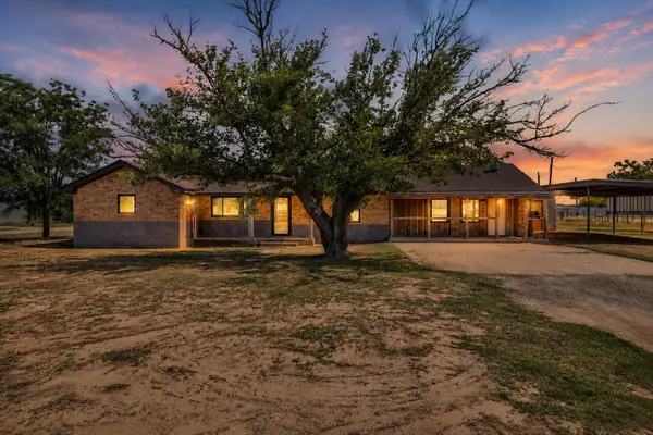 104 6th Street, Whitharral, TX 79380