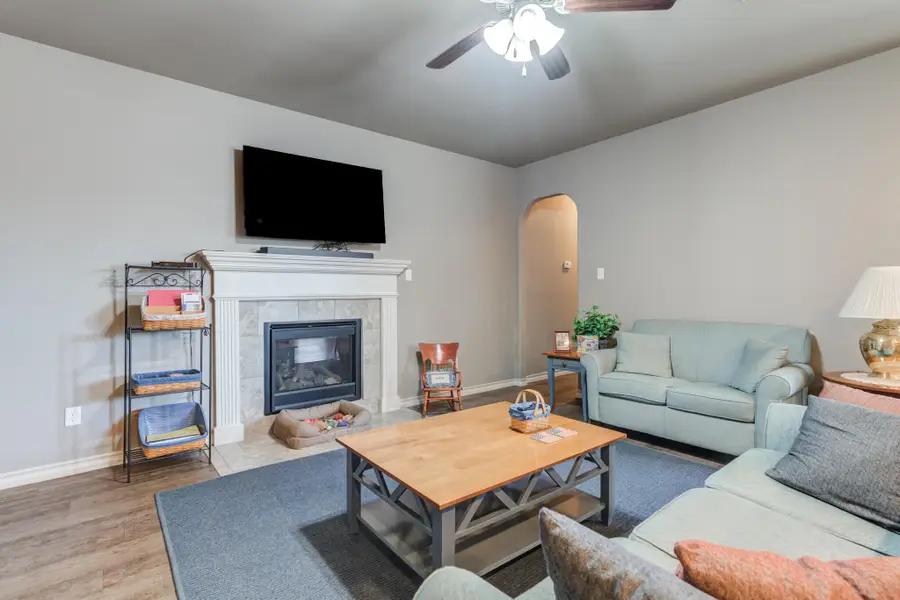 5219 Kemper Street, Lubbock, TX 79416 - #2