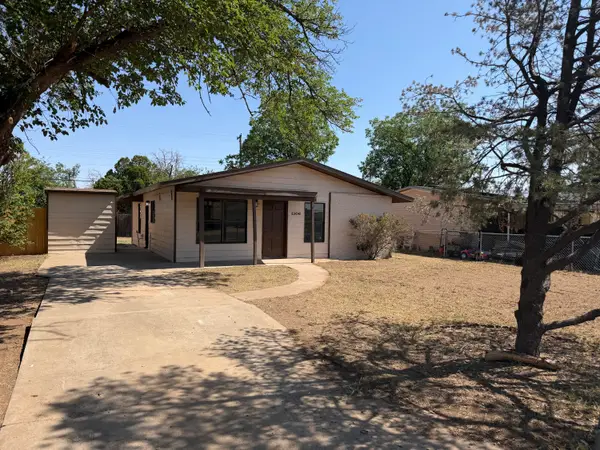 1306 61st Street, Lubbock, TX 79412