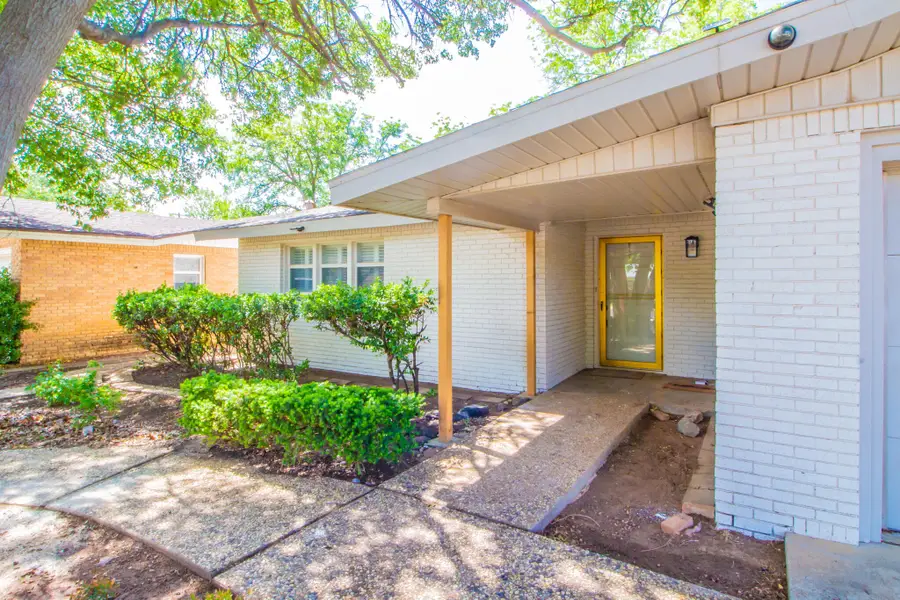 3423 55th Street, Lubbock, TX 79413 - #3