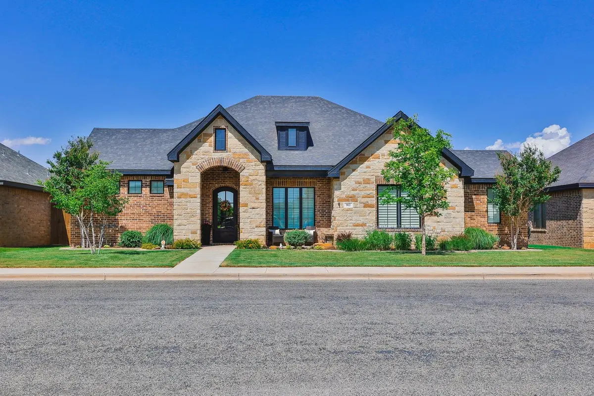 907 Buckingham Avenue, Wolfforth, TX 79382 - #1