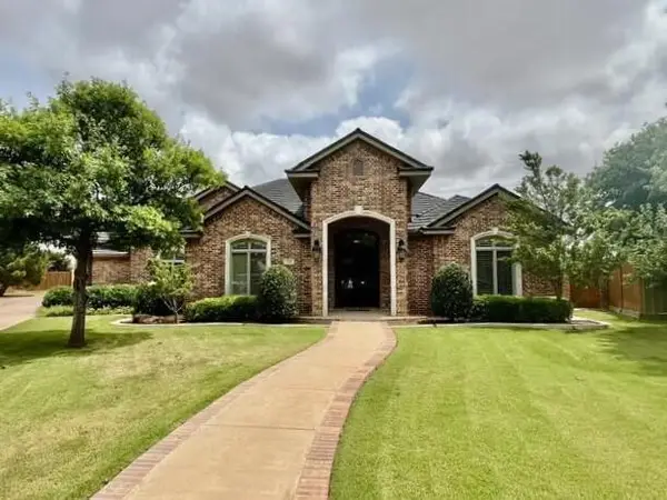 209 S Garland Street, Plainview, TX 79072