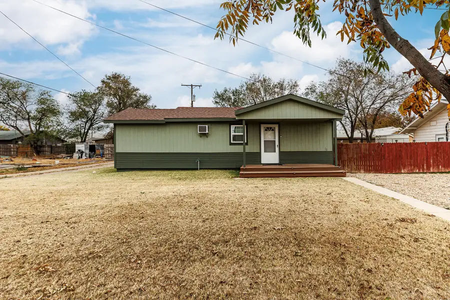 211 Chestnut-rear Street, Idalou, TX 79329 - #3