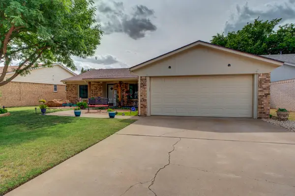 9008 Louisville Avenue, Lubbock, TX 79423
