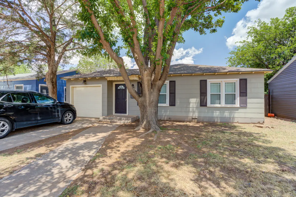 2706 37th Street, Lubbock, TX 79413 - #1