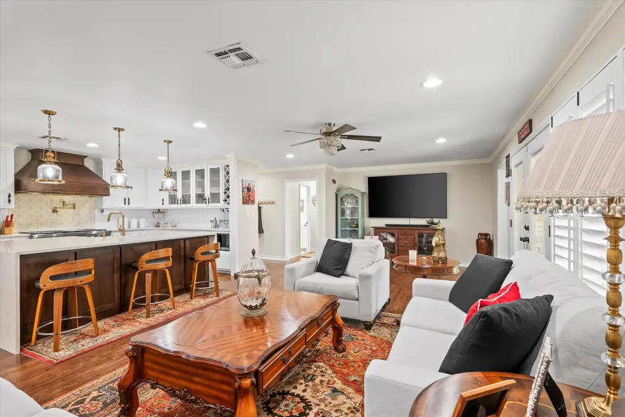 2220 S 2nd Place, Lamesa, TX 79331 - #3