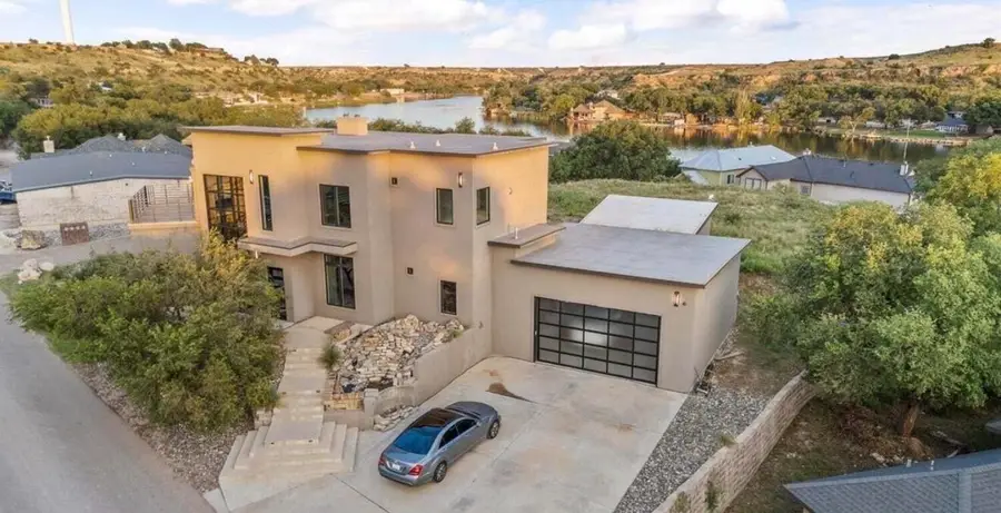 2 Jesse James Drive, Lubbock, TX 79404 - #2