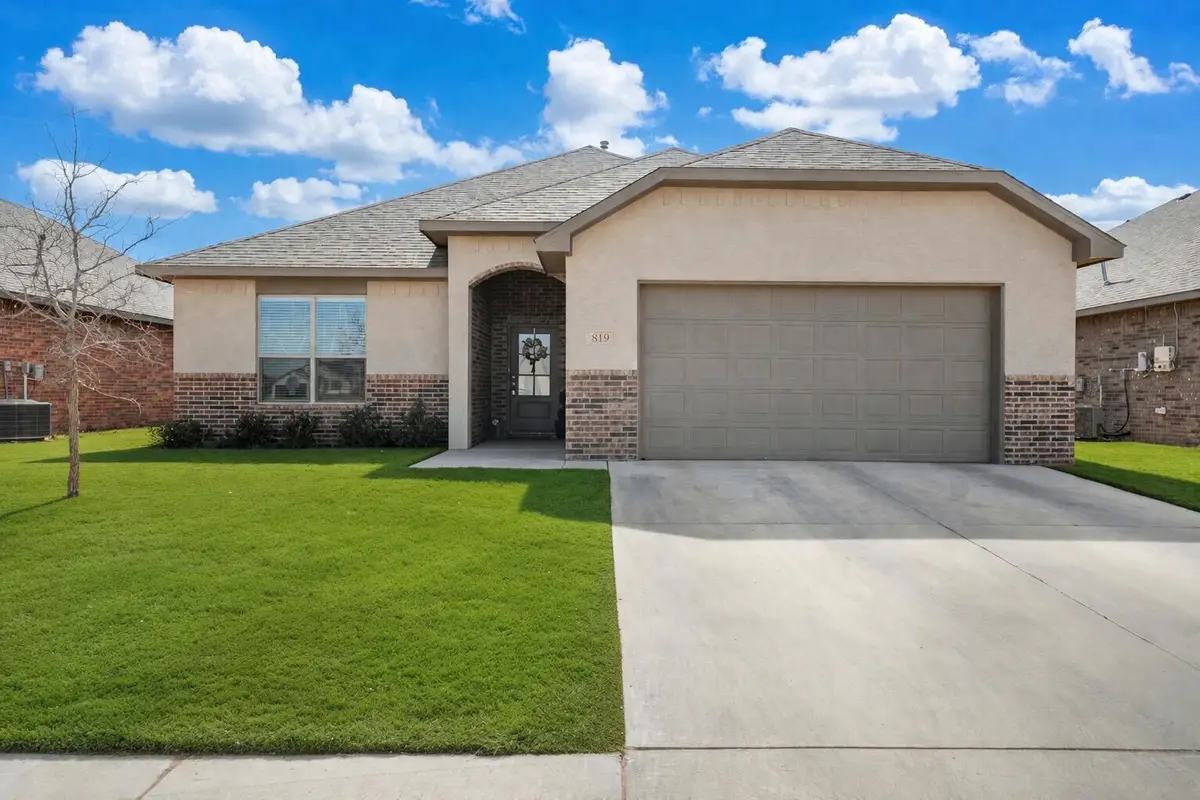 819 N 3rd Street, Wolfforth, TX 79382 - #1