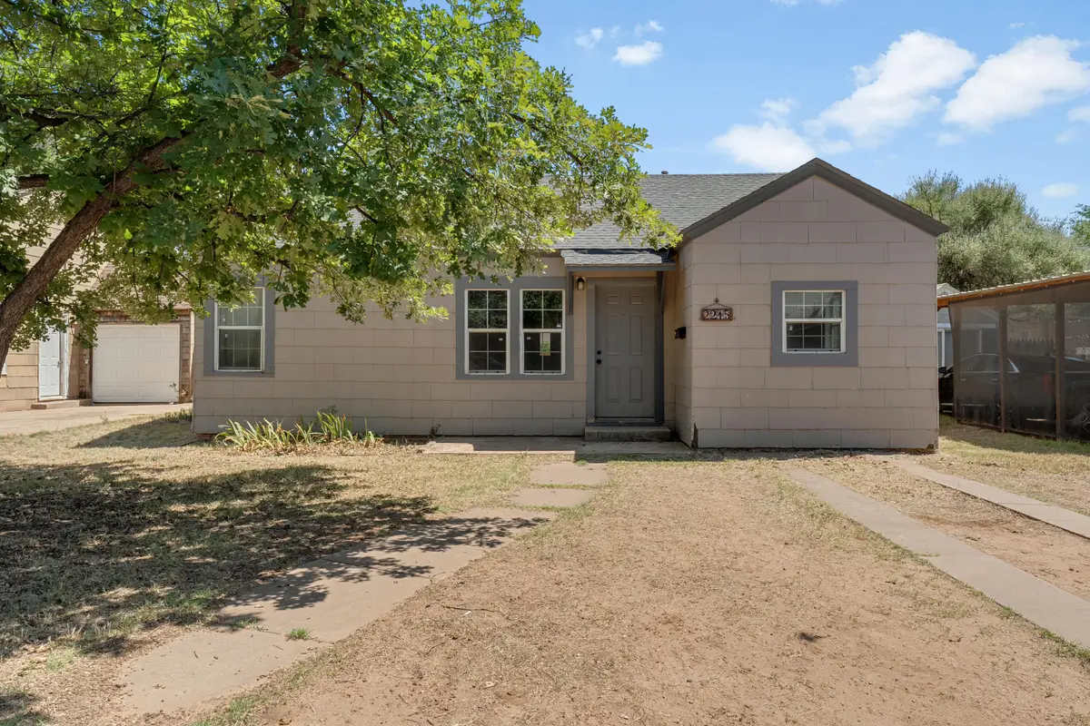 2215 20th Street, Lubbock, TX 79411 - #1