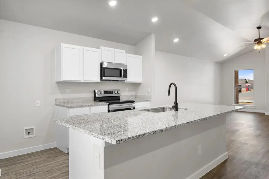 2043 Kenwood Avenue, Lubbock, TX 79407 - #2