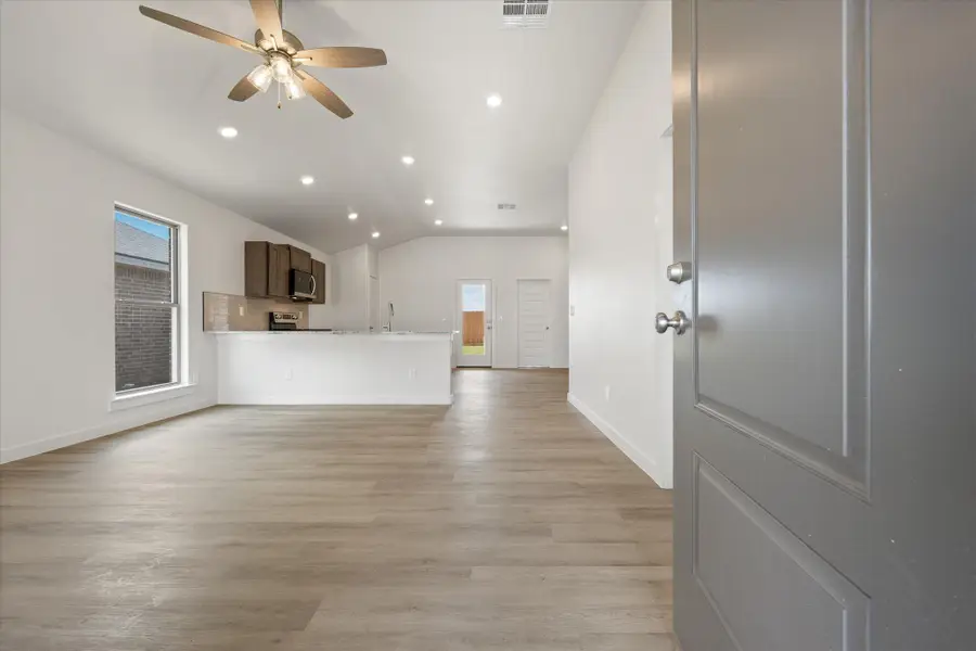 6312 Venita Avenue, Lubbock, TX 79407 - #3