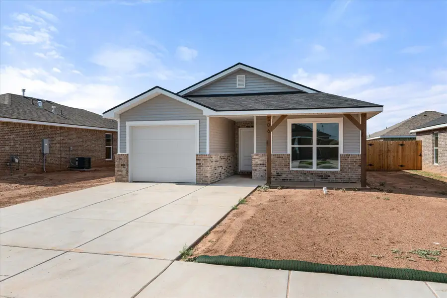 506 E 24th Street, Wolfforth, TX 79382 - #2