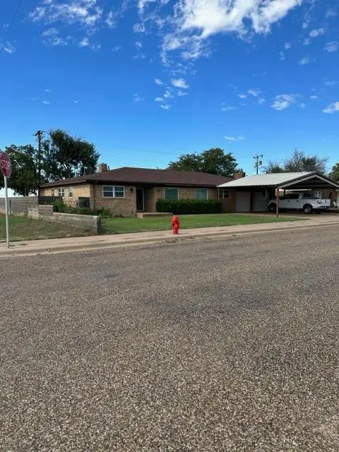 1305 S Pecos Street, Brownfield, TX 79316 - #2