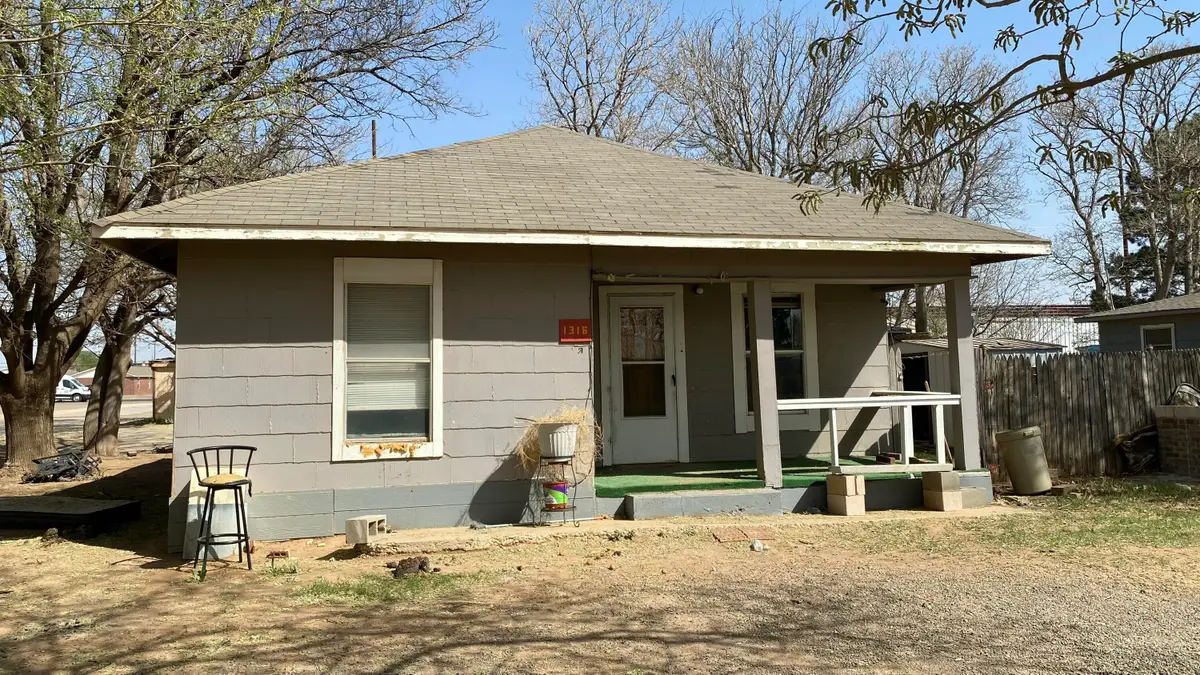 1316 83rd Street, Lubbock, TX 79423 - #1
