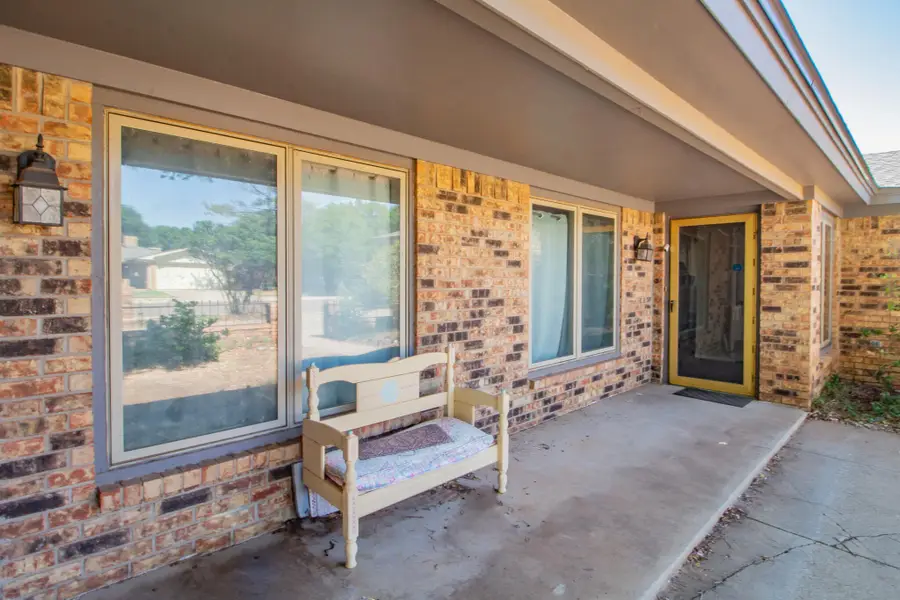 7915 Albany Avenue, Lubbock, TX 79424 - #2