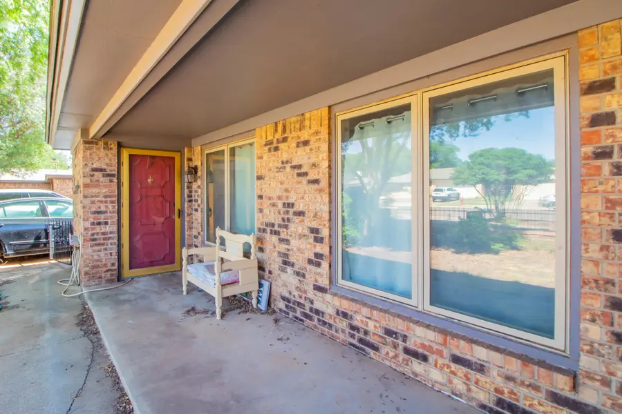 7915 Albany Avenue, Lubbock, TX 79424 - #3