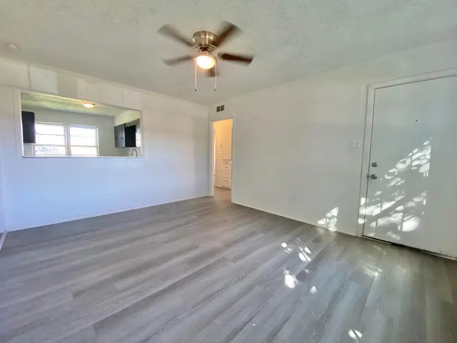 3206 1st Place, Lubbock, TX 79415 - #3